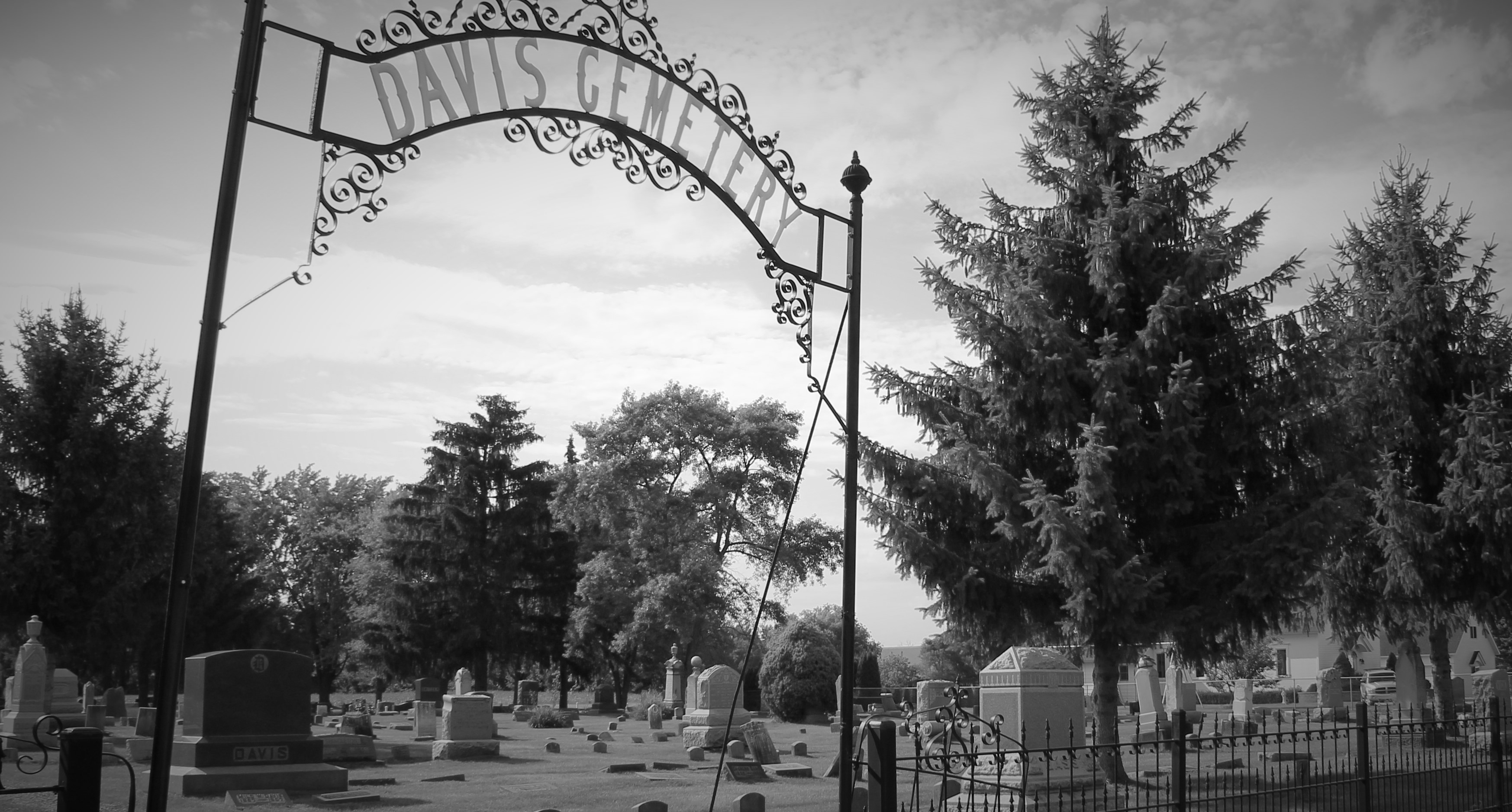 Davis Cemetery copy.jpg